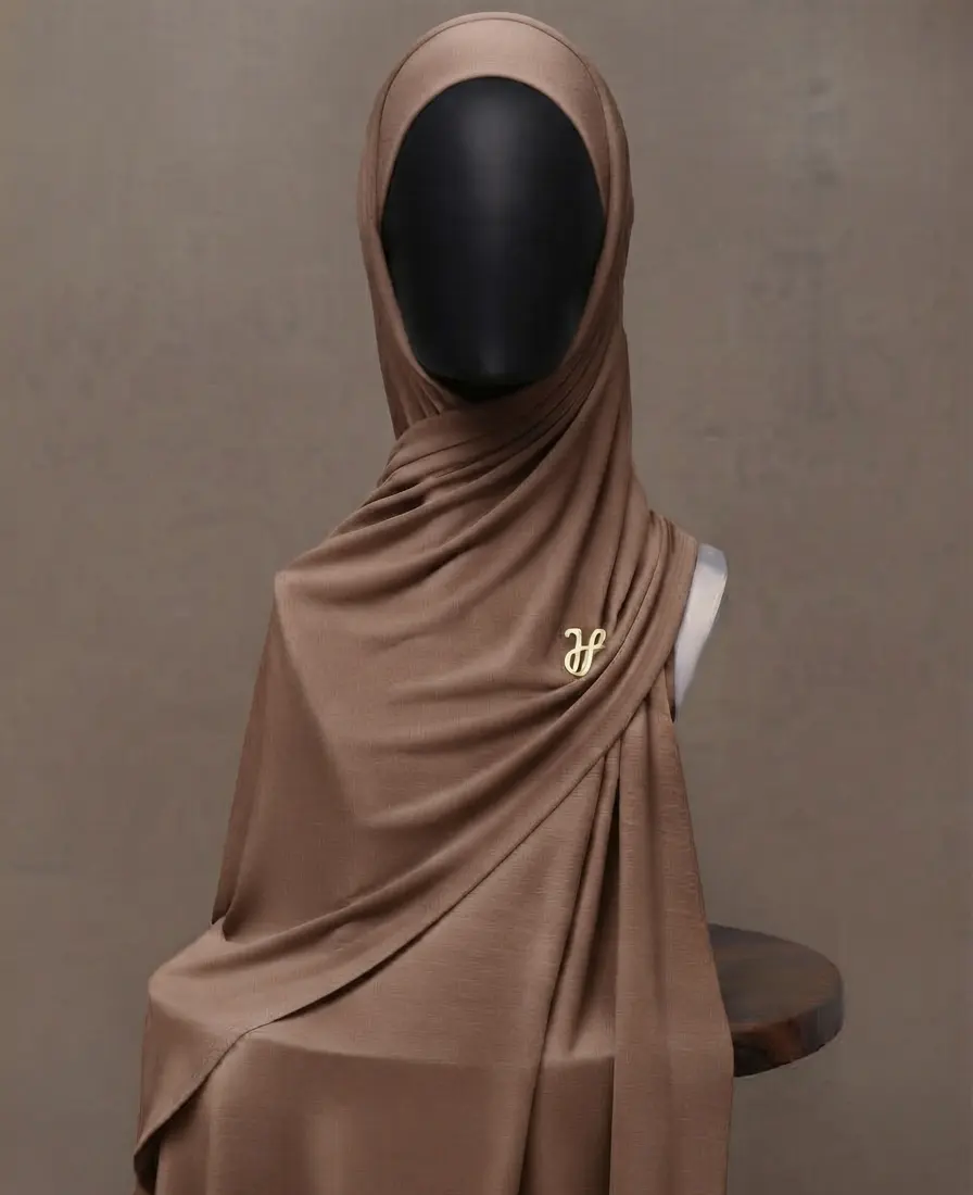 Root beer warm amber chestnut brown premium cotton jersey hijab with signature gold charm